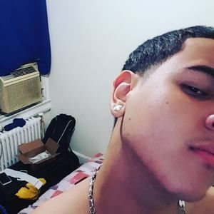 Meet your Posher, Juan